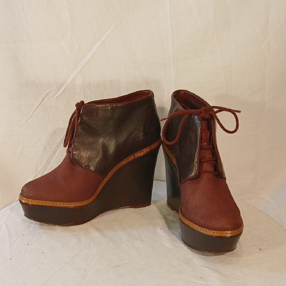 Like New Kooba Two-Tone Brown Leather Platform Wedge Shoes